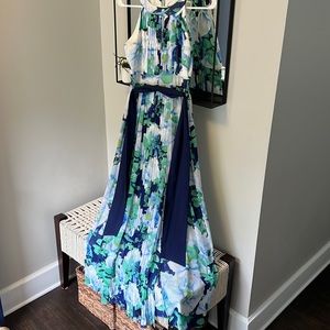 Floral Vince Camuto Maxi Dress